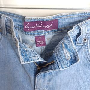 Gloria Vanderbilt "Amanda" Jean, Size 12 Petite.